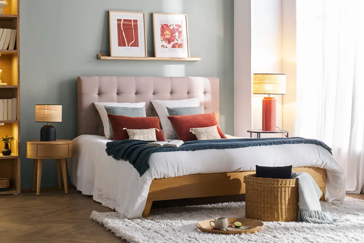 Miliboo Bett für Erwachsene Skandinavisch Holz und Stoff Beige 160 x 200 cm LYNN* Betten Für Erwachsene