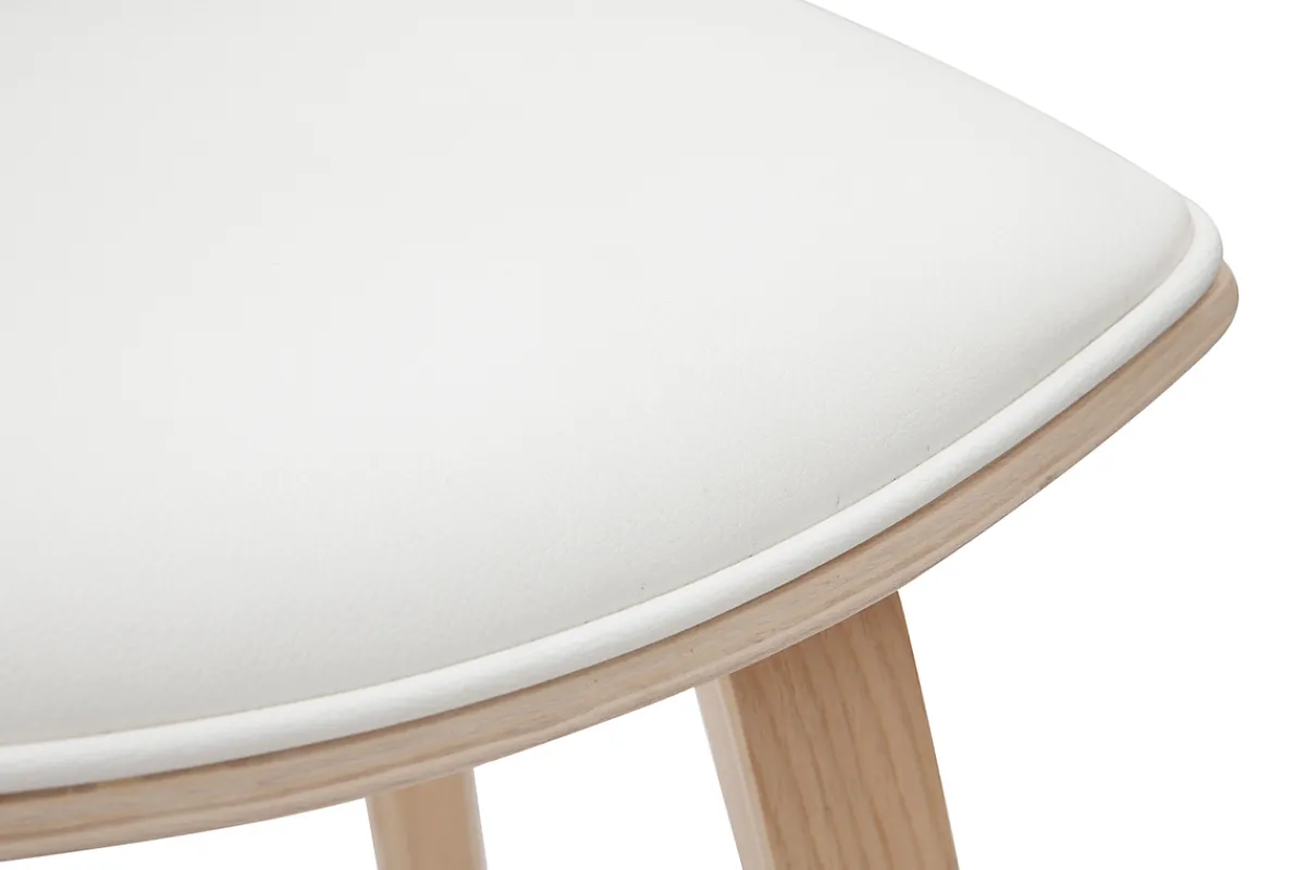 Miliboo Design-Barhocker weiß mit hellem Holz H 69 cm (Zweierset) VASCO* Barhocker