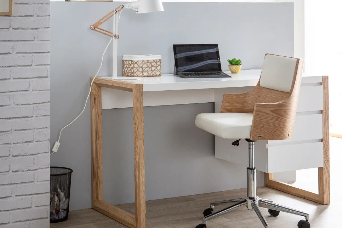 Miliboo Design-Bürostuhl weiß und helles Holz mit integriertem Kissen* Bürostühle|Bürostuhl Zum Kleinen Preis