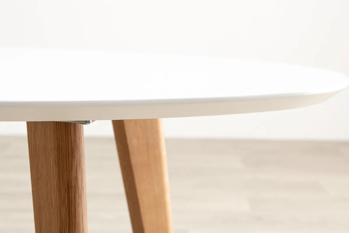 Miliboo Design-Couchtisch Oval Weiß L120 cm EKKA* Couchtische