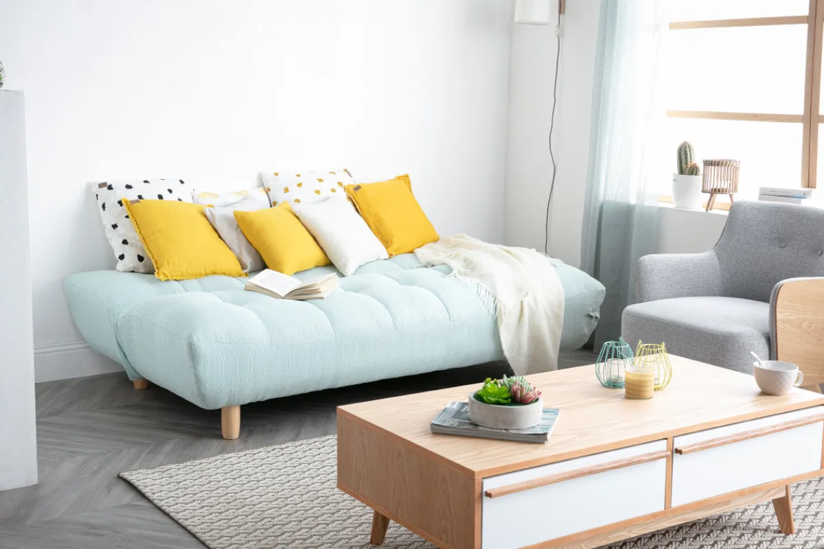Miliboo Design-Schlafsofa skandinavisch Grün und Eiche YUMI* Schlafsofas