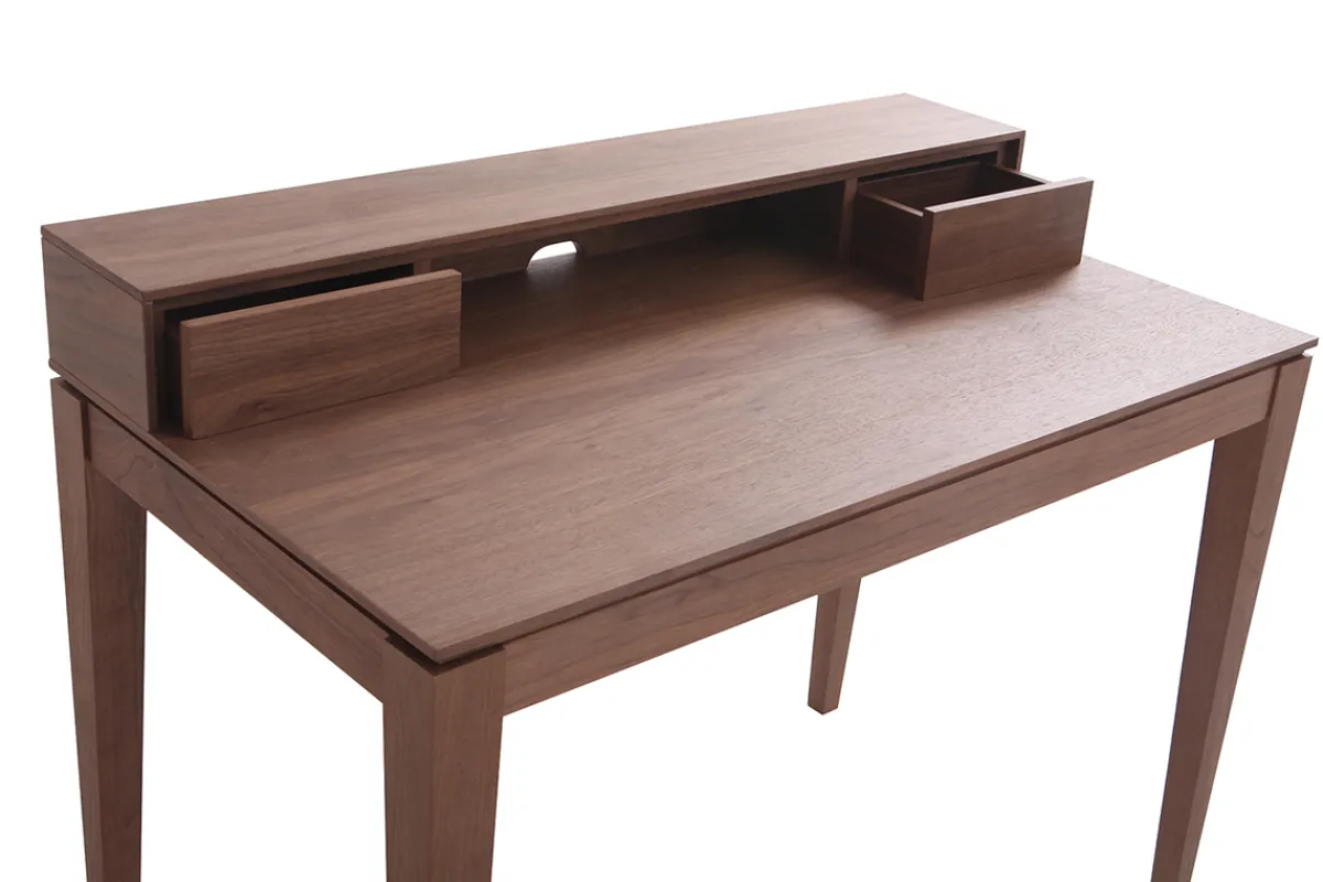 Miliboo Design-Schreibtisch mit Fächern aus Nussbaumholz SEKRET* Design-schreibtische