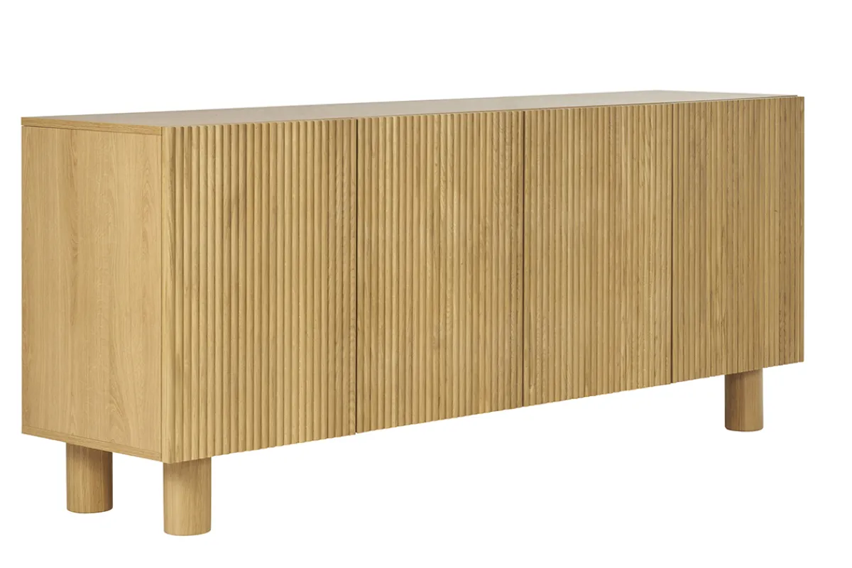 Miliboo Design-Sideboard aus hellem, massiver Eiche mit Gravur 4-türig B180 cm GOSHI* Sideboards