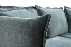 Miliboo Design-Sofa 3/4-Sitzer in blaugrauem Veloursstoff und schwarzem Metall ALMAR* Design-sofas