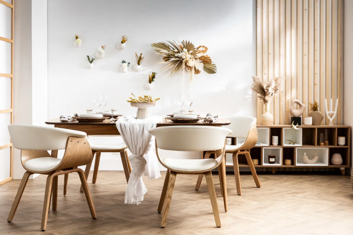 Miliboo Design-Stuhl Weiß und helles Holz BENT* Design-sessel|Design-stühle