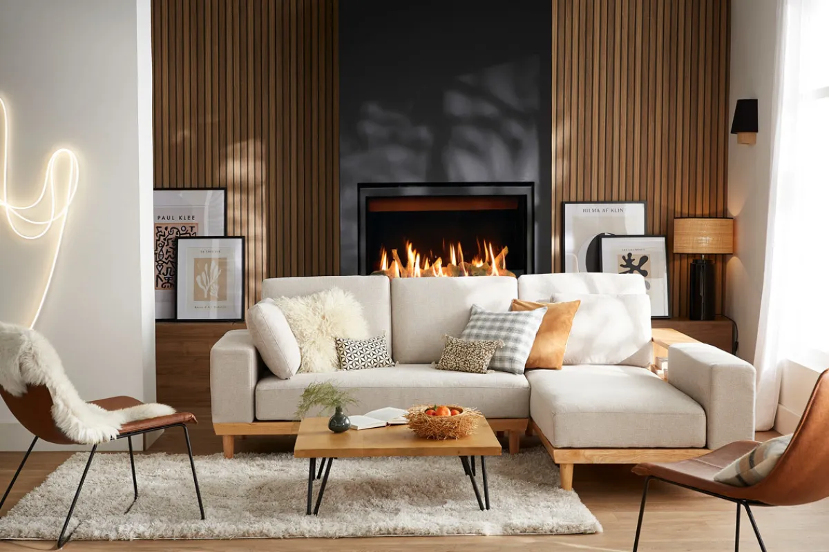Miliboo Ecksofa rechts 5-Sitzer mit Stauraum beiger Stoff mit strukturiertem Samteffekt und helles Holz KOMAO* Ecksofas