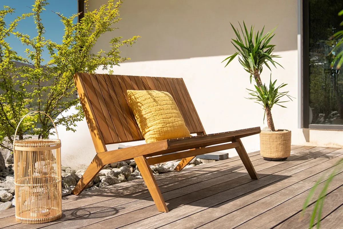 Miliboo Gartenbank aus Massivholz TIDAK* Garten Lounge-möbel