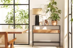Miliboo Konsole aus schwarzem Metall mit Glasplatte und Fach aus Massivholz L100 cm HAORA* Konsolentische