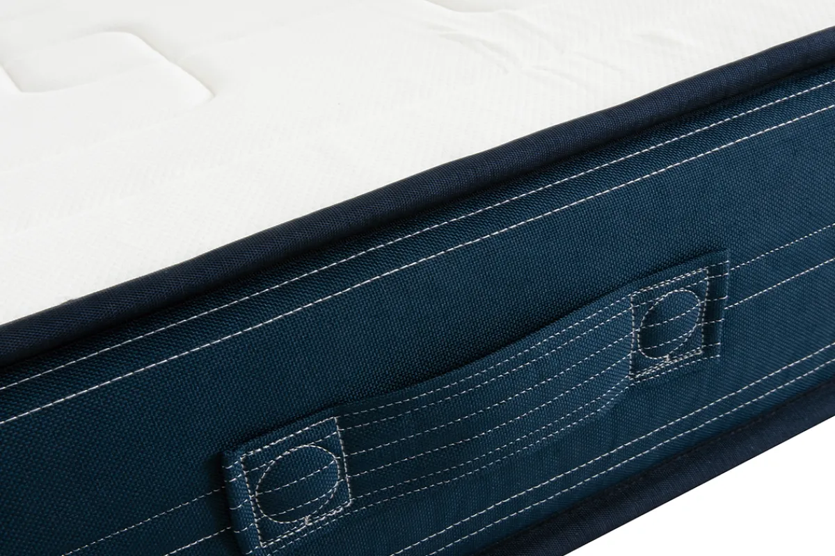 Miliboo Matratze mit Memory-Schaum 90 x 200 cm OLIVER* Matratzen