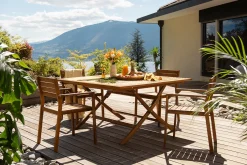 Miliboo Quadratischer klappbarer Gartentisch aus Massivholz B140 cm SANTIAGO* Gartentische