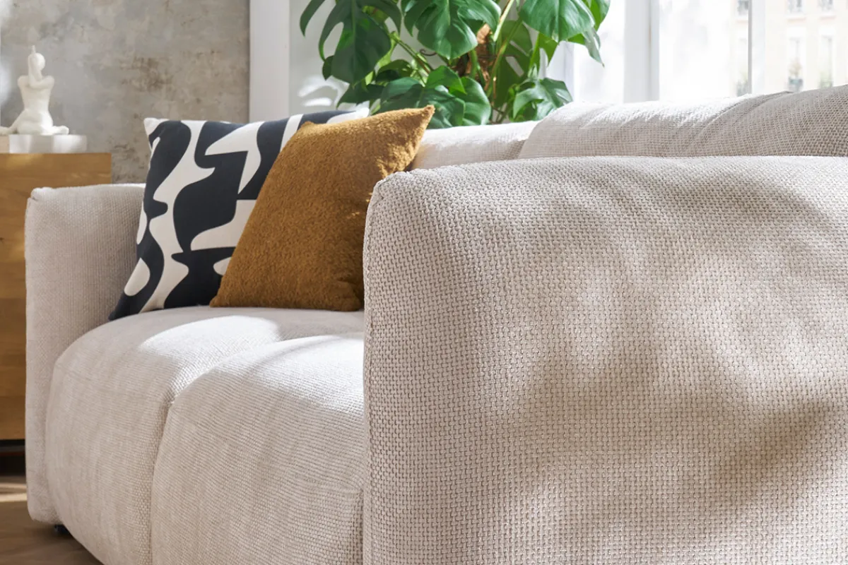 Miliboo Schlafsofa mit Bettkasten aus beigem Chenille-Veloursstoff 4-Sitzer CRUSH* Schlafsofas