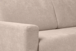 Miliboo Schlafsofa mit verstellbaren Kopfstützen für 3 Personen in beige-samtigem Effektgewebe mit einer Matratze von 18 cm NORO* Schlafsofas