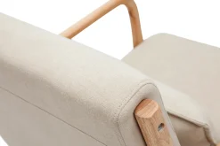 Miliboo Sessel aus hellem Holz und beigem Stoff mit Samteffekt DERRY* Design-sessel|Sessel