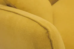 Miliboo Skandinavisch inspiriertes Sofa aus senfgelbem Stoff mit Samt-Effekt Zwei-Sitzer FOLK* Design-sofas