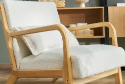 Miliboo Skandinavischer Sessel aus weißem Stoff mit Bouclé-Wolleffekt und hellem Massivholz DERRY* Design-sessel|Sessel