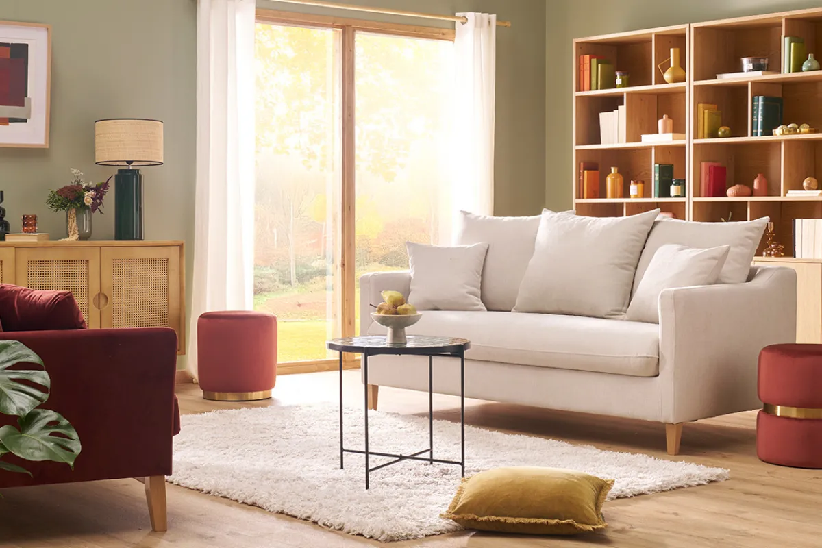 Miliboo Skandinavisches Schlafsofa aus beigem Stoff mit Samteffekt und hellem Holz 3-Sitzer LOUISE* Schlafsofas