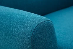 Miliboo Skandinavisches 2-Sitzer-Sofa in Entenblau aus massivem Hevea PURE* Design-sofas