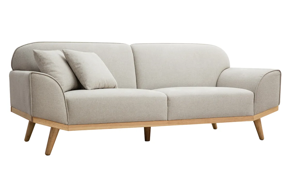 Miliboo Skandinavisches Sofa aus beigem Stoff mit Samteffekt und hellem Holz 3-Sitzer FREEMA* Design-sofas
