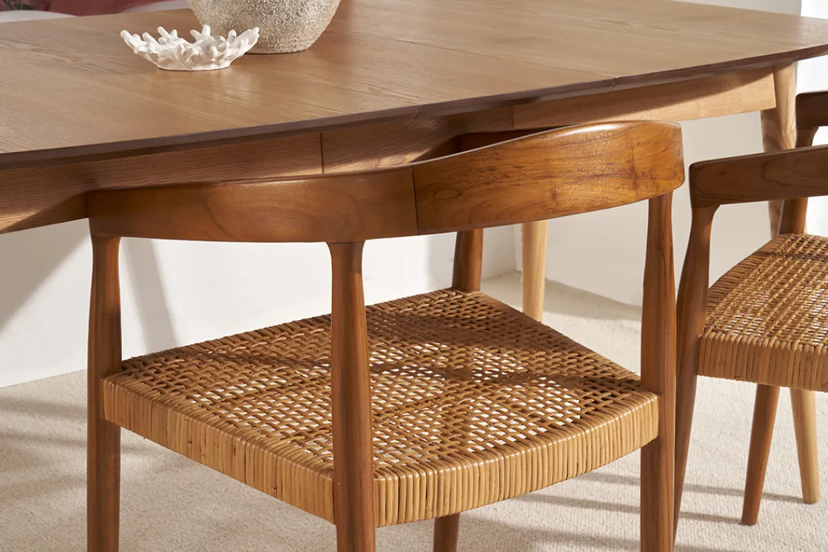 Miliboo Stuhl aus massivem Teakholz und Rattangeflecht NEGARA* Design-stühle