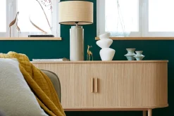 Miliboo Tischleuchte aus emaillierter Keramik in Beige mit Lampenschirm aus Bast MAJES* Tischlampe|Tischlampe