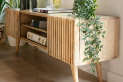 Miliboo TV-Möbel aus dunklem, massivem Mangoholz mit Schiebetüren B140 cm ALBA* Tv-lowboards