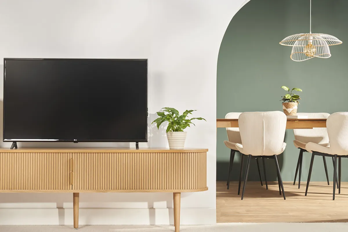 Miliboo Vintage-TV-Möbel aus hellem Eichenholz mit Ablagefächern und 2 Schiebetüren B180 cm EPIC* Tv-lowboards